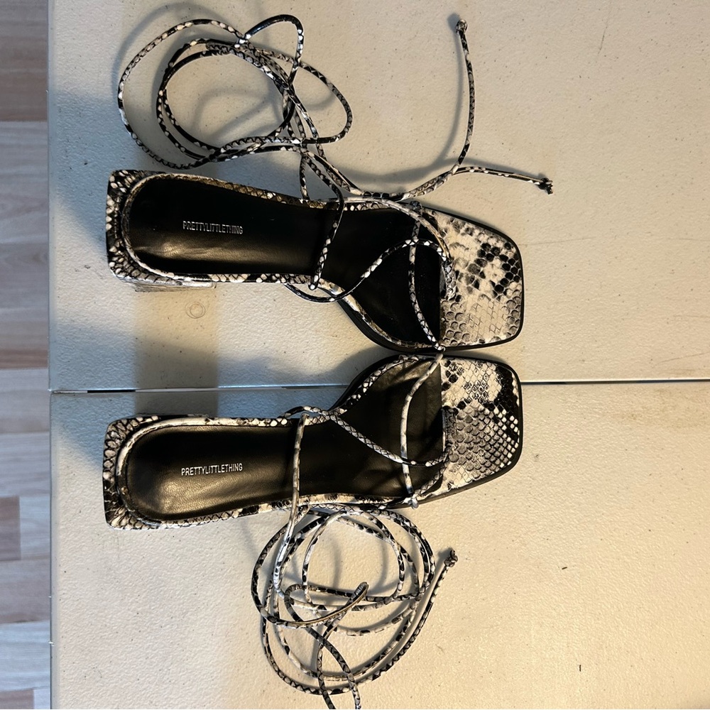 PrettyLittleThing Monochrome Snake Print Sandals